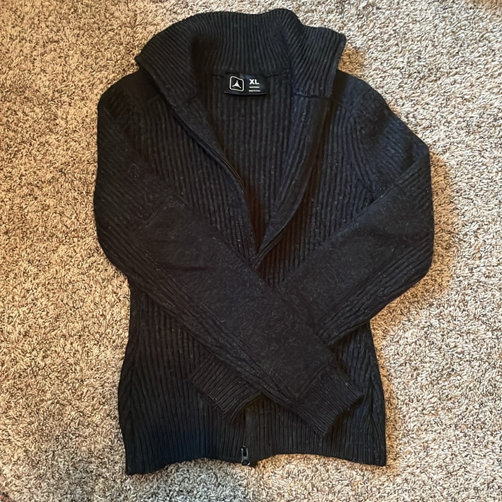 Women's x-large black Triple Aught Design Gear 100% merino wool zip-up sweater